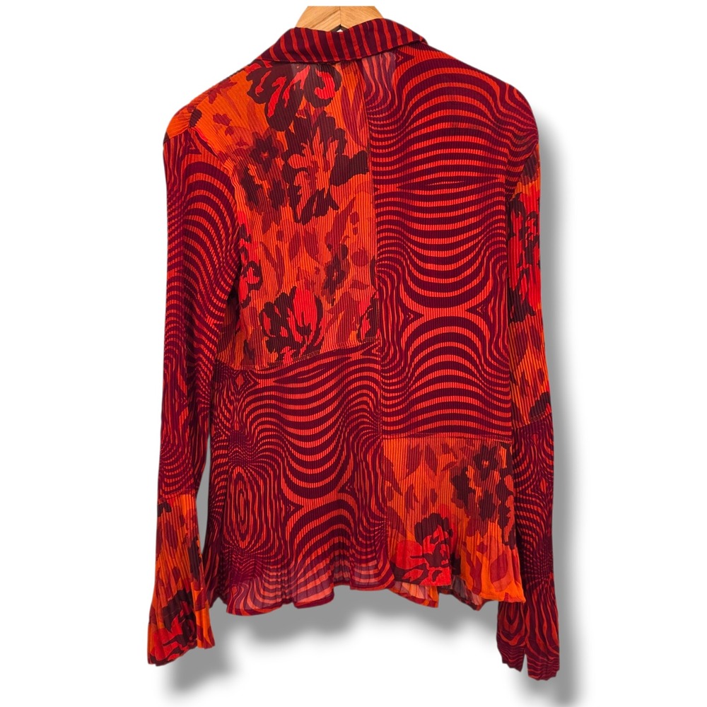 Red & Orange Abstract Button-Down Shirt - Picture 2 of 10